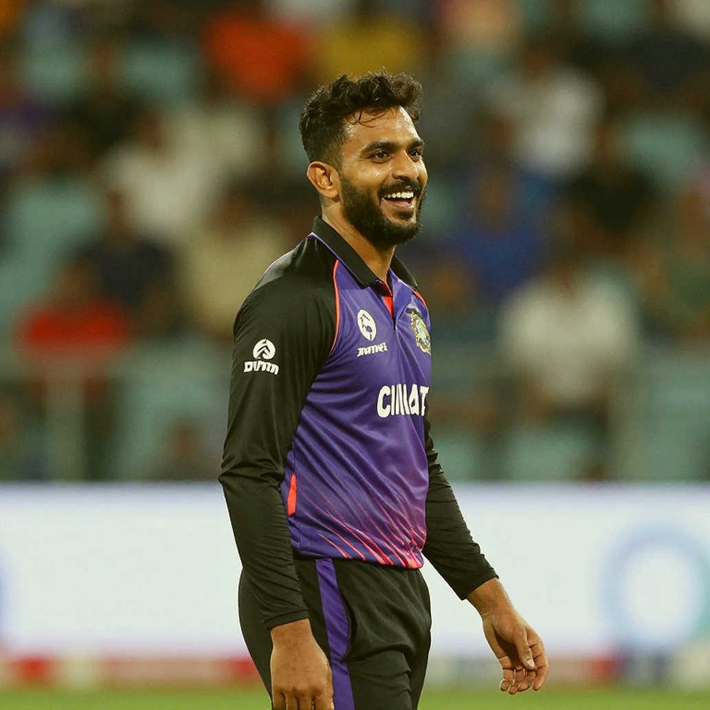 ডেথ ওভার যেখানে ছাড়ে বিক্রি হয়: ফ্র্যাঞ্চাইজি টি-টোয়েন্টি ট্রান্সফার মার্কেটের মূল্য নিরীক্ষা