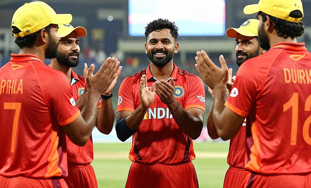 করিডর কেউ দেখে না: টুর্নামেন্ট ক্রিকেটে বোলারের আসল কাজ কোথায় লুকিয়ে থাকে